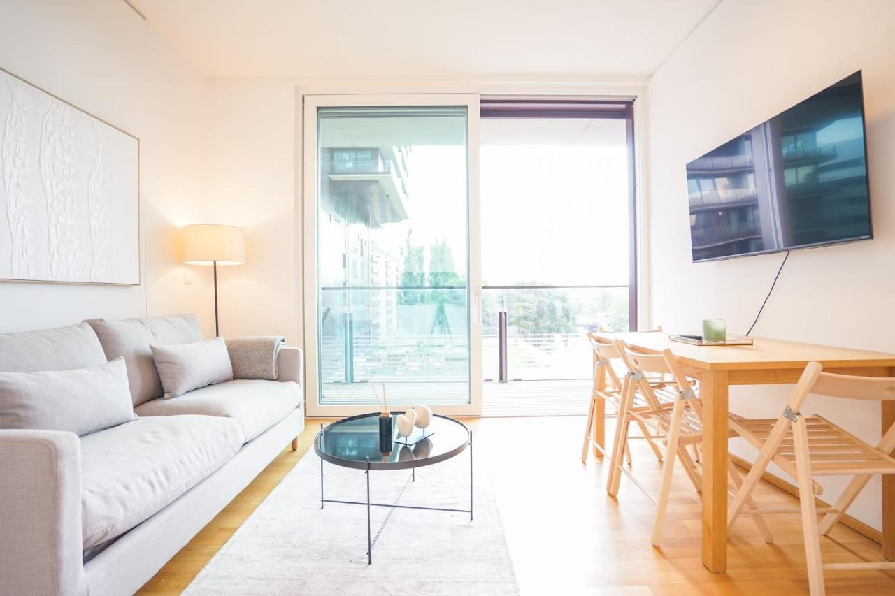 Suite In High-Rise On The Danube Wien Eksteriør billede